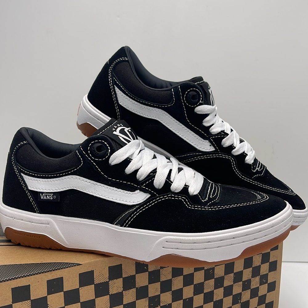 Vans Men’s Rowan 2 Black/White
VN0A2Z3IBA2 Sneakers - Picture 9 of 16